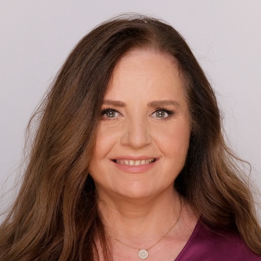 Anita Diran Tcharfajian Toutikian